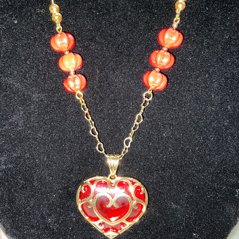 2. VTG INSPIRED CADMIUM GLASS HEART PENDANT & HEART LINK CHAIN, RED GLASS BEADS